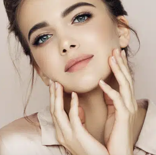 Fadenlifting zur Nasenformung in Zürich